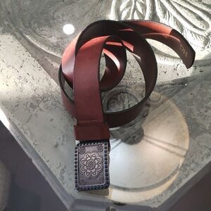 𝅺bench Craft Canada Ostrich Belt